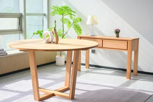 Dalla 1.3m Round Dining Table